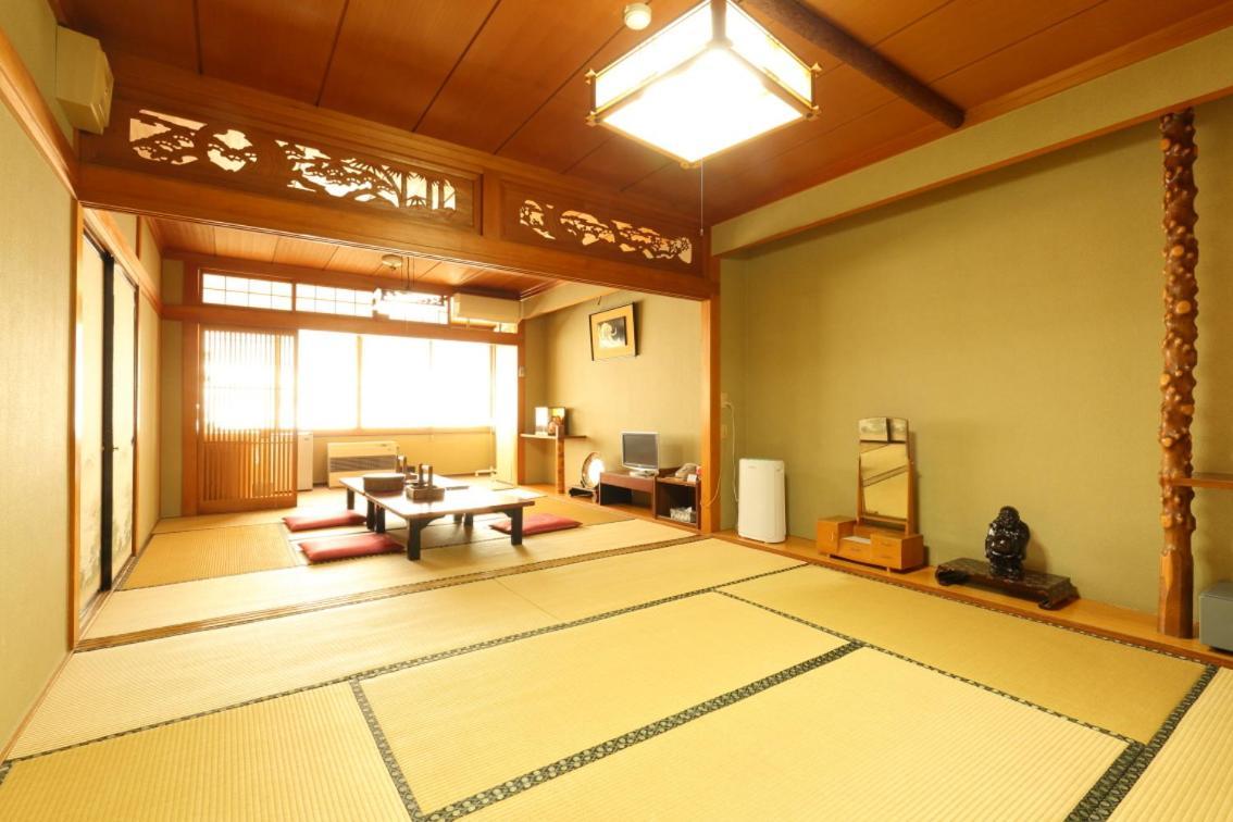 เรียวกัง Dai Onsen Matsudaya